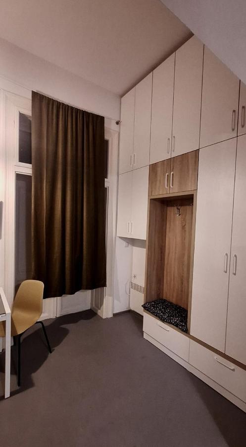 Swanhome - Central Apartment Cluj Napoca Bagian luar foto